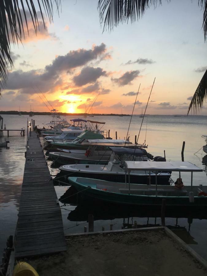 Casa Mantarraya Lägenhet Isla Mujeres Exteriör bild